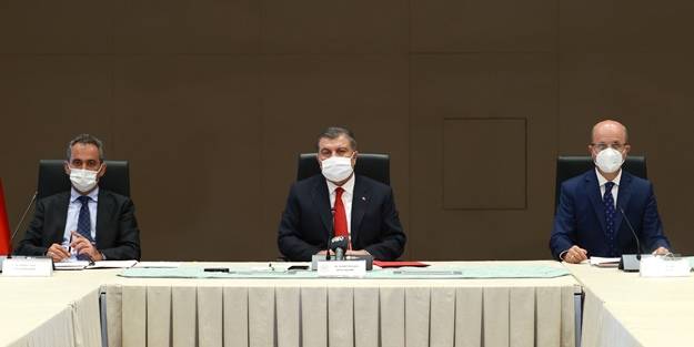 Bakan Koca, Bakan Özer ve YÖK Başkanı Özvar'dan yüz yüze eğitim için önemli açıklamalar