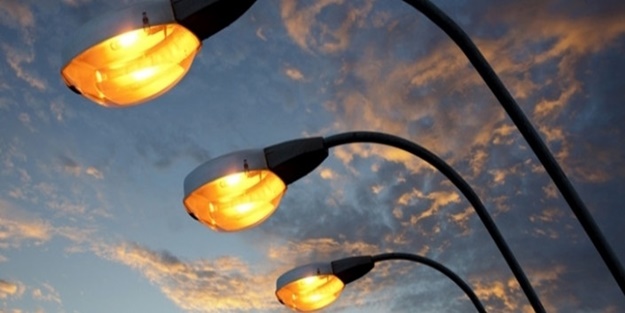 Bilimsel veri: Sokak lambaları meme kanseri riskini artırıyor!