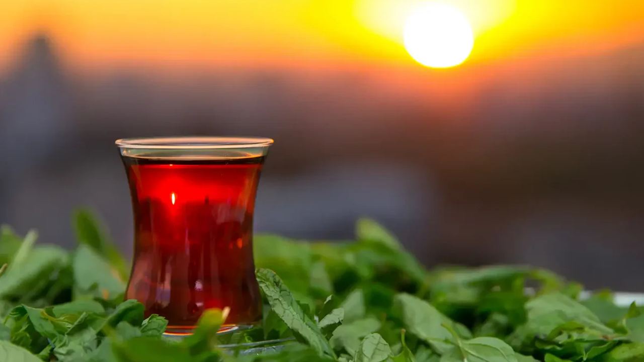 Bilindik çay markasında kanserojen madde tespit edildi