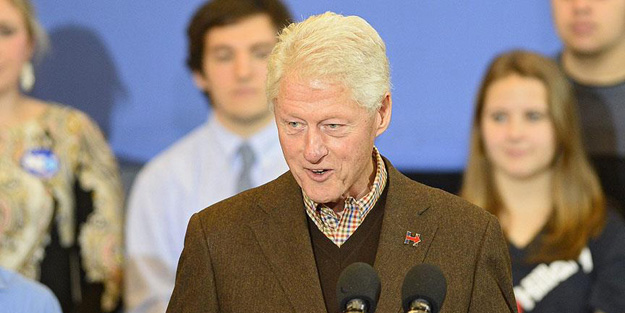 Bill Clinton seçim meydanlarına indi
