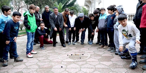 Bin yıllık ‘aşık oyunu’ Bağcılar’da hayat buldu