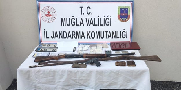 Bin yıllık El yazması Kur'an-ı Kerim bulundu