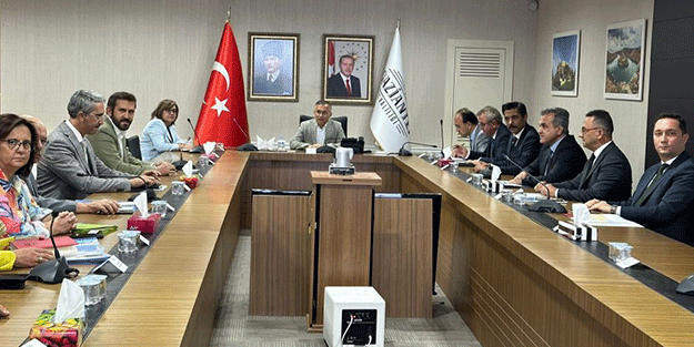 Bina yıkımında yaşanan ölümlü kazanın ardından Gaziantep Valisi'nden 'tedbir' açıklaması!