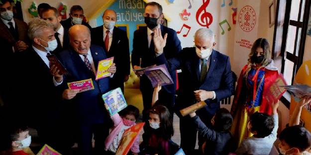 Binali Yıldırım, bebek ve çocuk kütüphanesi