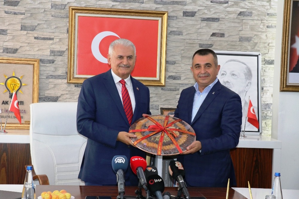 Binali Yıldırım: 