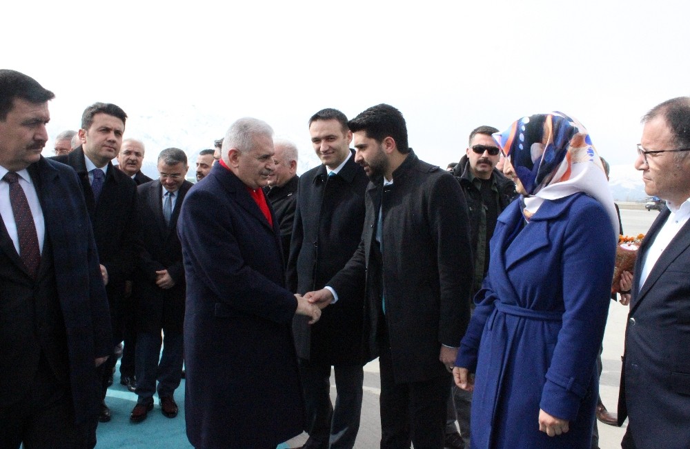 Binali Yıldırım, Erzincan’da hemşehrileriyle buluştu 