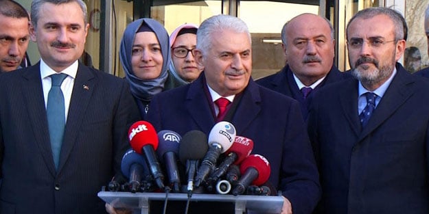 Binali Yıldırım'dan Ekrem İmamoğlu'na gönderme: İstersen Sultanahmet’e çık bağır