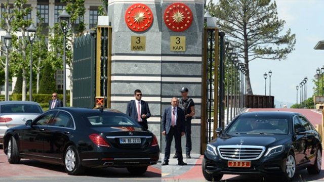 Külliye'ye sivil aracıyla geldi makam aracıyla çıktı