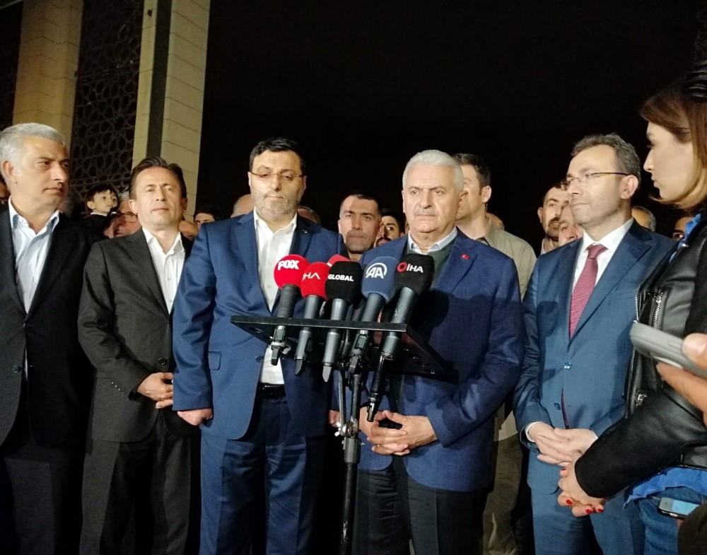 Binali Yıldırım: ”Seçimin patronu YSK kararını vermiştir” 