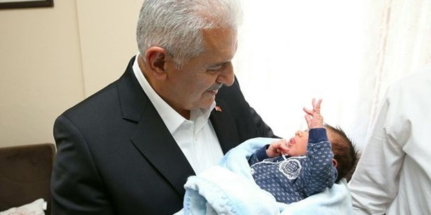 Binali Yıldırım, torununa şehit ismi verdi