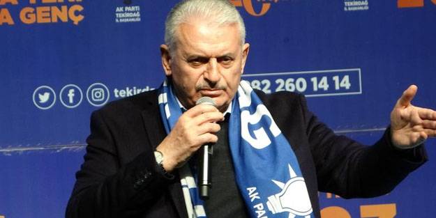  Binali Yıldırım: "Yolları böleriz, Türkiye’yi böldürtmeyiz"