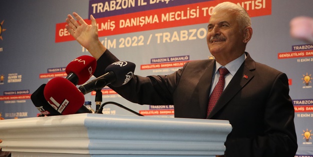 Binali Yıldırım'dan 6'lı Masa'ya olay gönderme