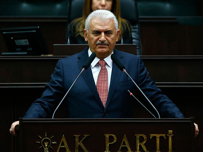 Binali Yıldırım'dan CERN'e kabul edilen Mutluer'e tebrik telefonu