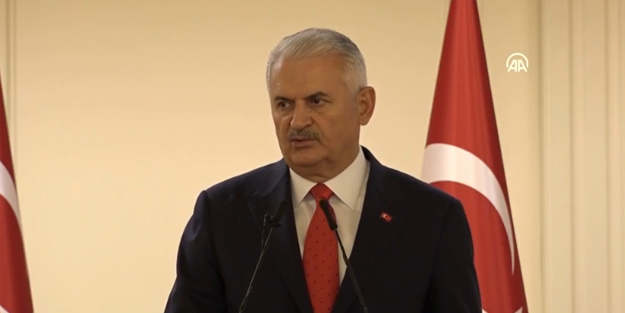 Binali Yıldırım'dan dolar açıklaması: Ekonomik değil siyasi!