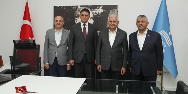 Binali Yıldırım'dan flaş açıklama: Türkiye’yi geleceğe taşıyacak