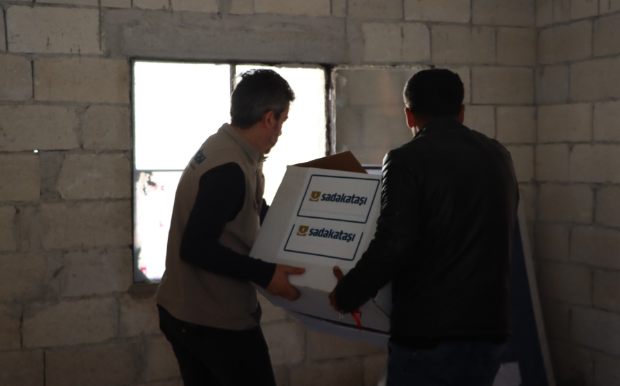 Binali Yıldırım’dan İdlibli mültecilere ev desteği