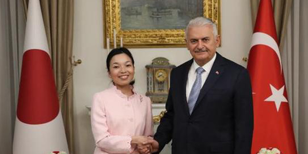 Binali Yıldırım'dan sürpriz kabul
