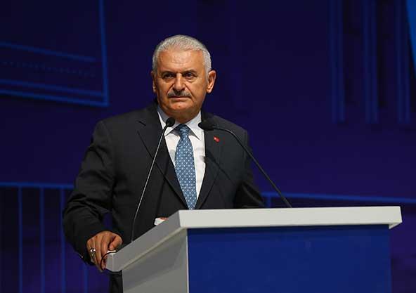 Binali Yıldırım'dan Trump'a çok sert tepki!
