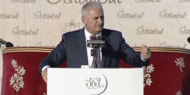 Binali Yıldırım'ın bu sözleri meydanı coşturdu