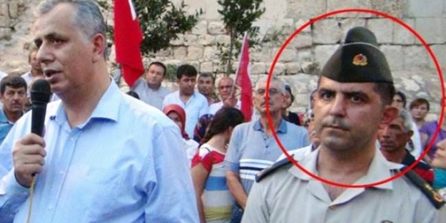Binbaşı'ya demokrasi yürüyüşü sonrası gözaltı