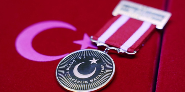 Bingöl İtfaiye ekibine 'Devlet Üstün Fedakârlık Madalyası' verildi