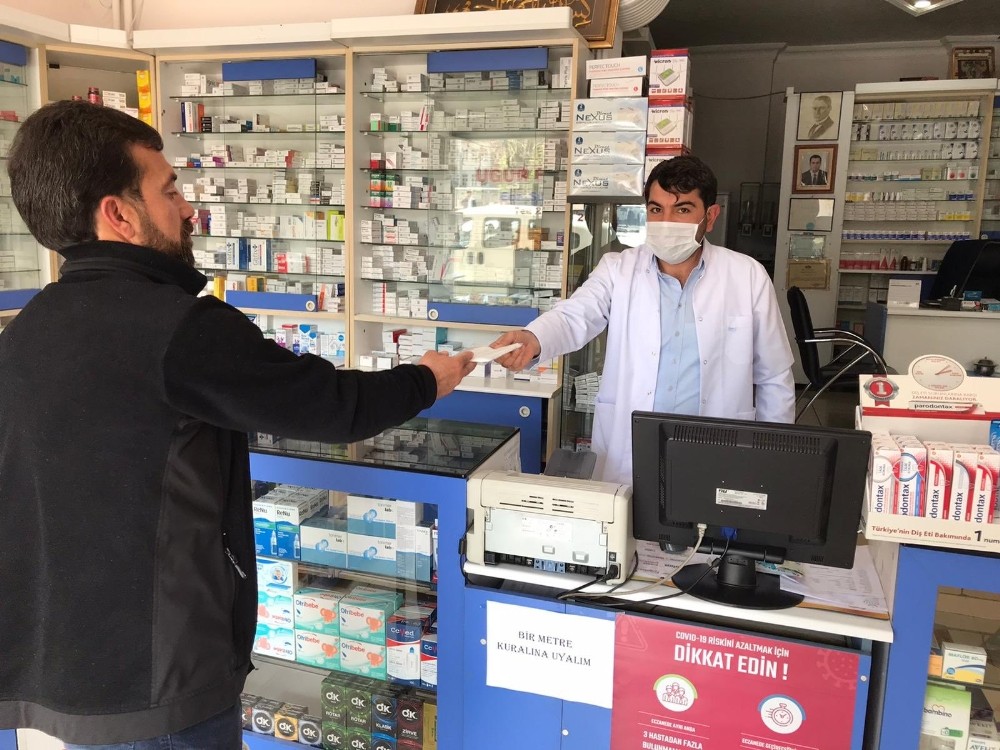 Bingöl’de 34 bin kişiye maske teslimi yapıldı 