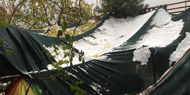 Bingöl'de 5 dakikalık dolu yağışı, hayatı felç etti