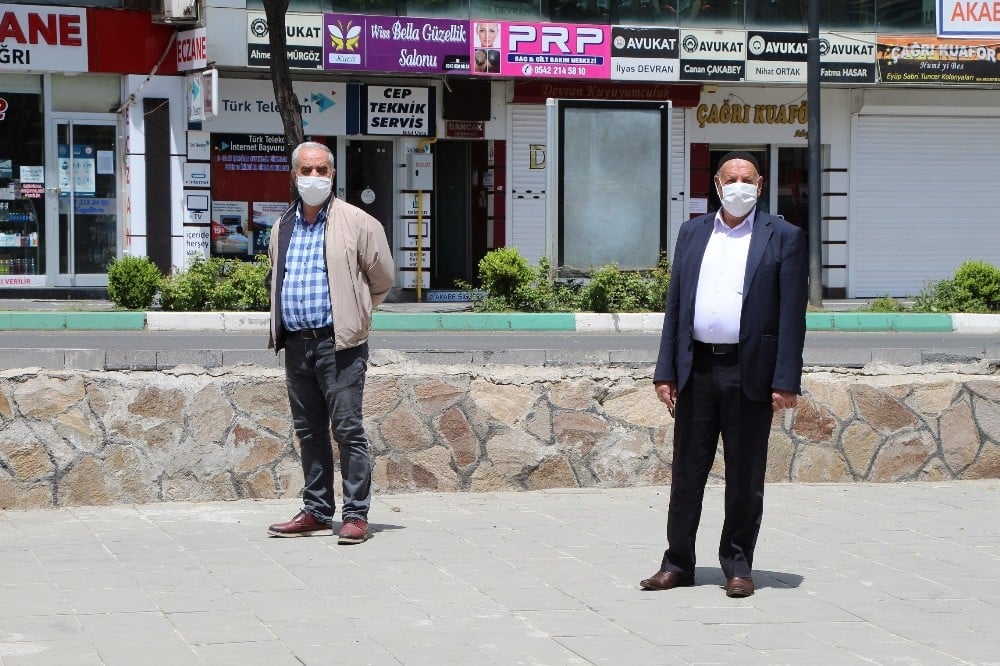 Bingöl’de tedbirlere gönüllü uyuldu, sokaklar 65 yaş üstüne kaldı 