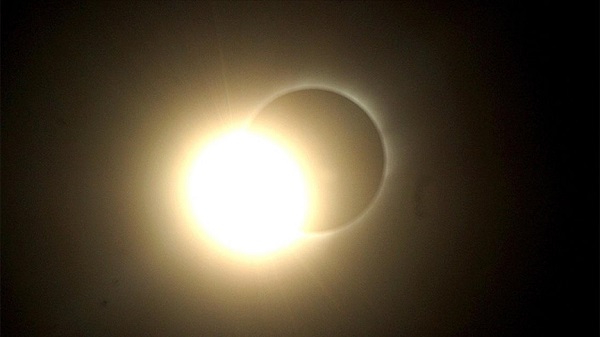 Binlerce kişi bu an için toplandı! Bir benzeri 2031’de yaşanacak