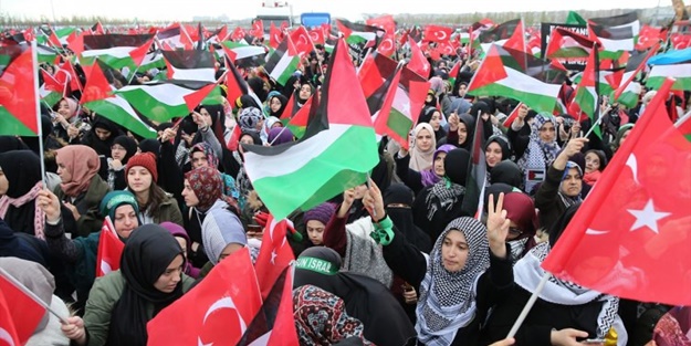 Binlerce kişi Kudüs için Yenikapı'da