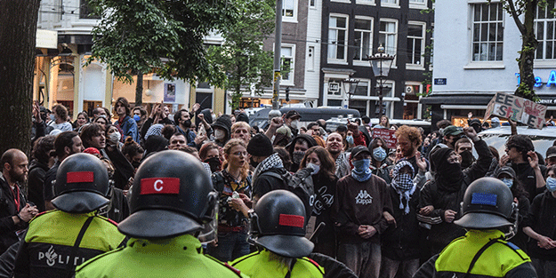 Binlerce kişi toplandı! Hollanda polisinden Filistin yürüyüşüne müdahale