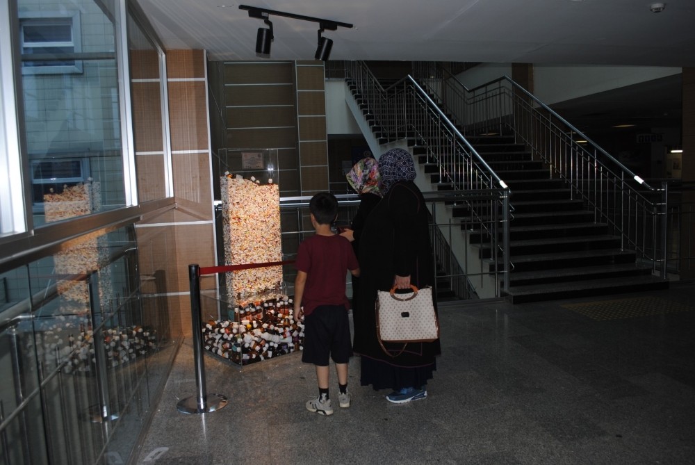 Binlerce liralık ilaç çöp oluyor 