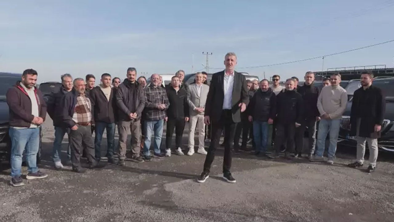 Binlerce şoförün ekmeği tehlikede! CHP’li İBB'den turizm taşımacılığına dinamit