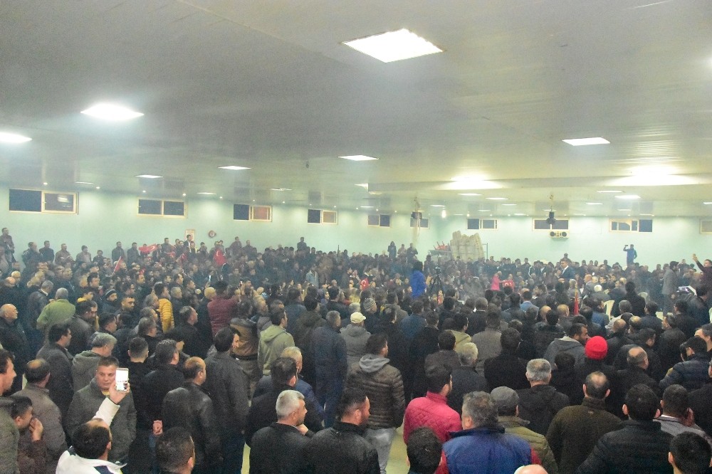 Binlerce Tepeköylü Başkan Uçak’ı bağrına bastı 