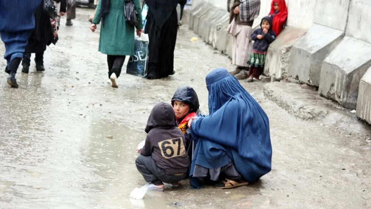 Bir Afganistan örneği! Dilenciyi tecrit ve topluma kazandırma!