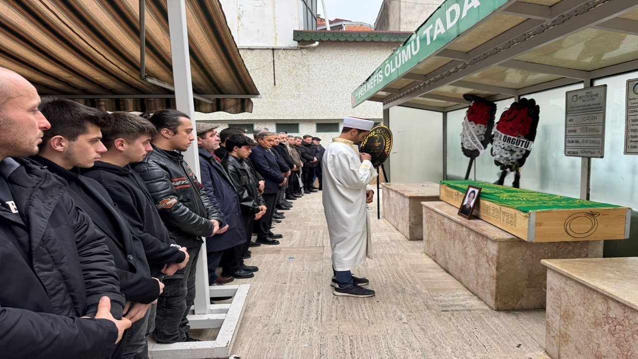 Bir anlık dalgınlıkla canından oldu!