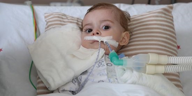 Bir annenin yardım çığlığı... Minik Eymen yardım bekliyor