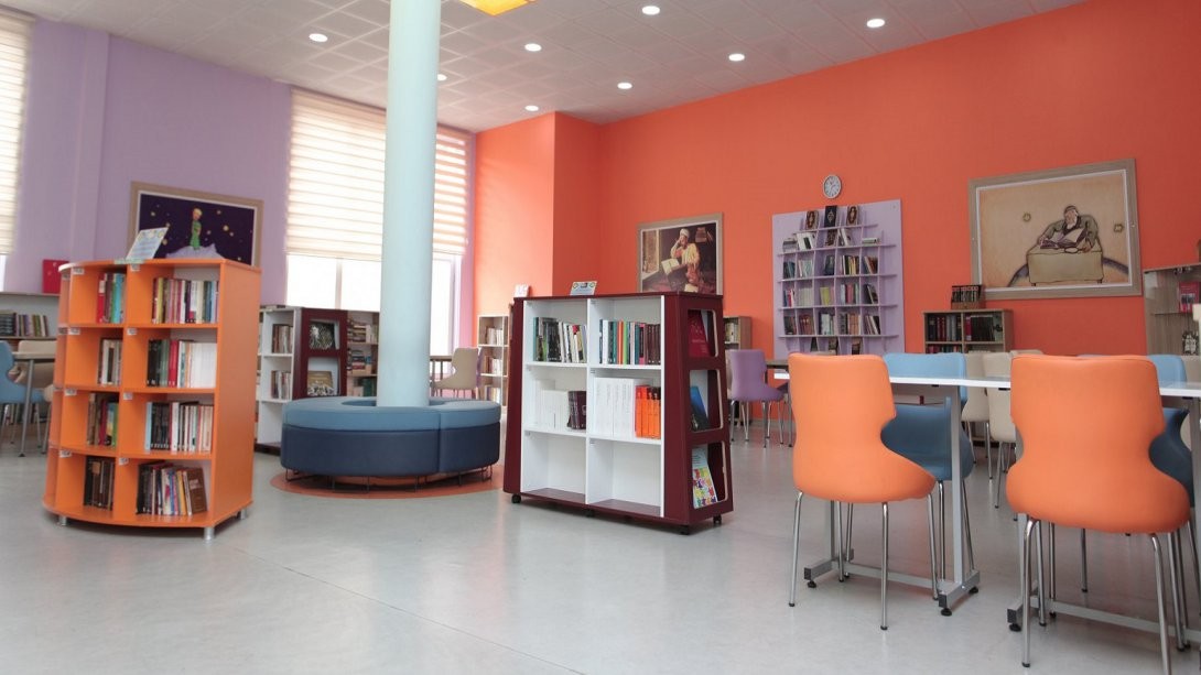 Bir ayda 350 okula Z-Kütüphane kuruldu