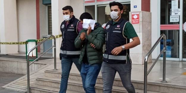 Bir ayda 8 koyun çalmıştı... Çaldığı motosikleti satmaya çalışırken yakalandı