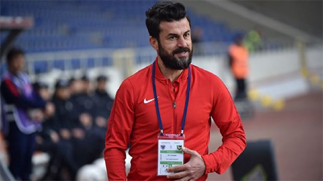 Bir ayda ikinci kez istifa etti