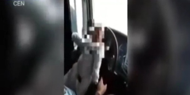 Bir aylık bebeği direksiyona bağladı