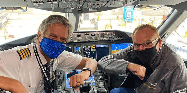 Bir biletle yıllardır bedava uçuyor! Yaptığı yöntem şaşırttı