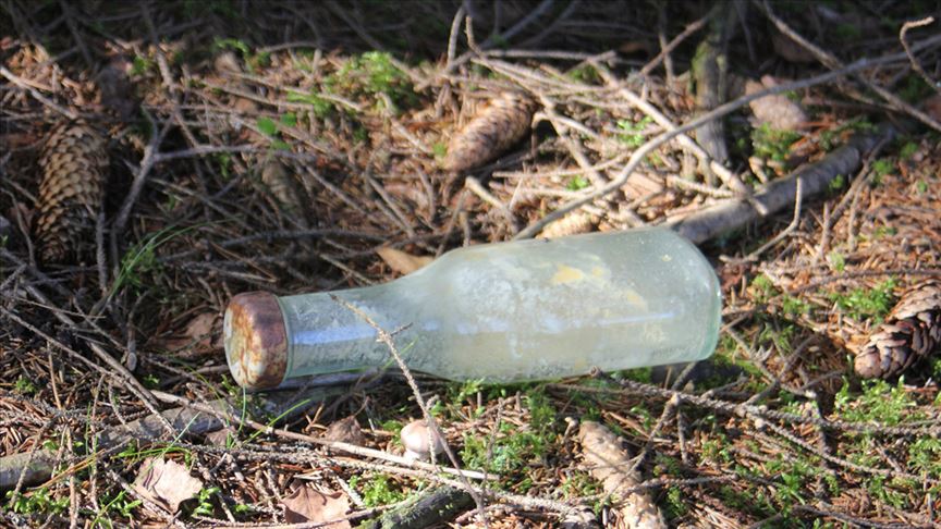 Bir cam şişenin geri dönüşümü 25 dakikalık elektriğe bedel