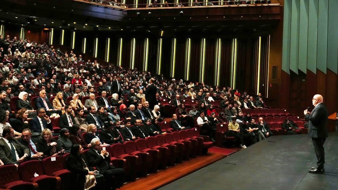 Bir Çocuğun Sesi Cumhurbaşkanlığı Külliye'sinde Filistin dramını anlattı