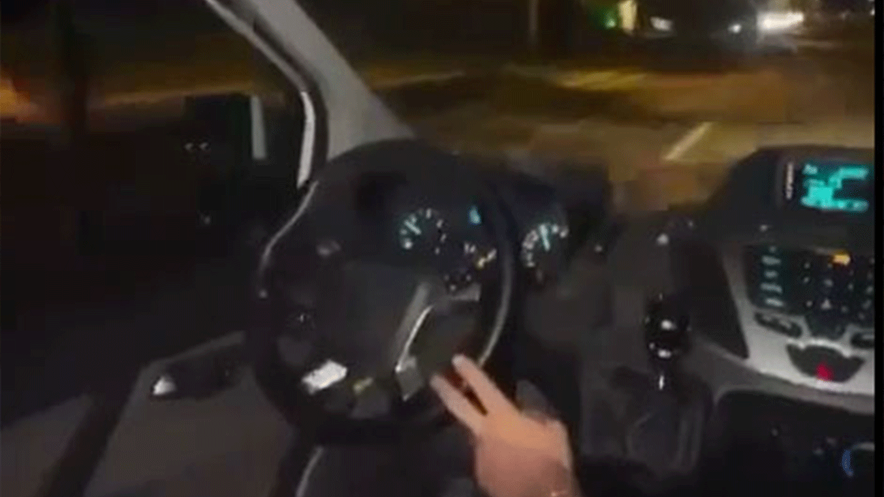 Bir de utanmadan paylaşıyorlar! Bunu yap