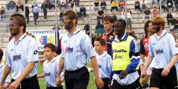 Bir döneme damgasını vuran futbolcu arabasında ölü bulundu! Olayın iç yüzü herkesi kahretti
