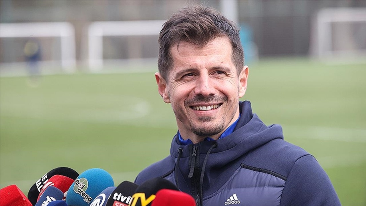 Bir Fenerbahçeli gitti, bir Fenerbahçeli geldi! Antalyaspor'da Emre Belözoğlu dönemi