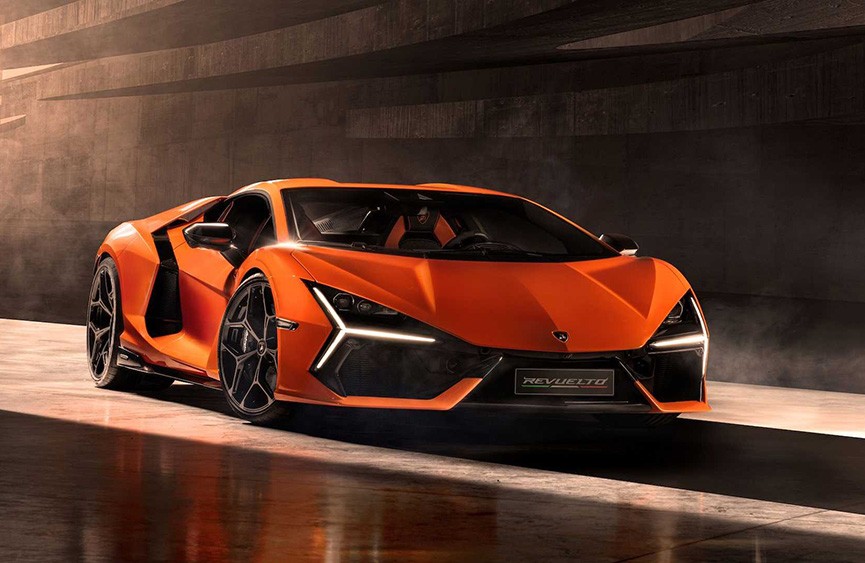 Bir garip durum! Neredeyse her marka elektriklendi! O şirket içten yanmalı motorları bırakmıyor!