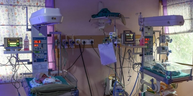 Bir garip olay! Yeni doğan ikizlere 'Corona' ve 'Covid' isimlerini verdiler