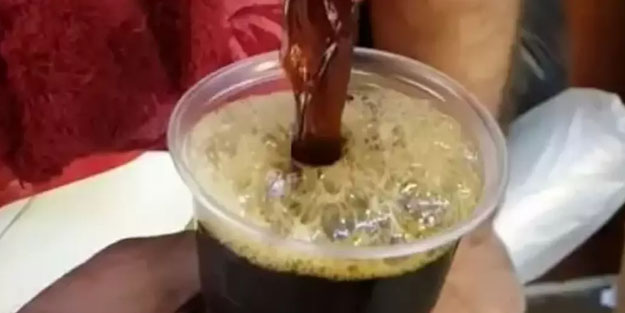 Yerin 8 metre altından çıkarılıyor, suyu bardak bardak satılıyor! Serinleten geleneksel içecek